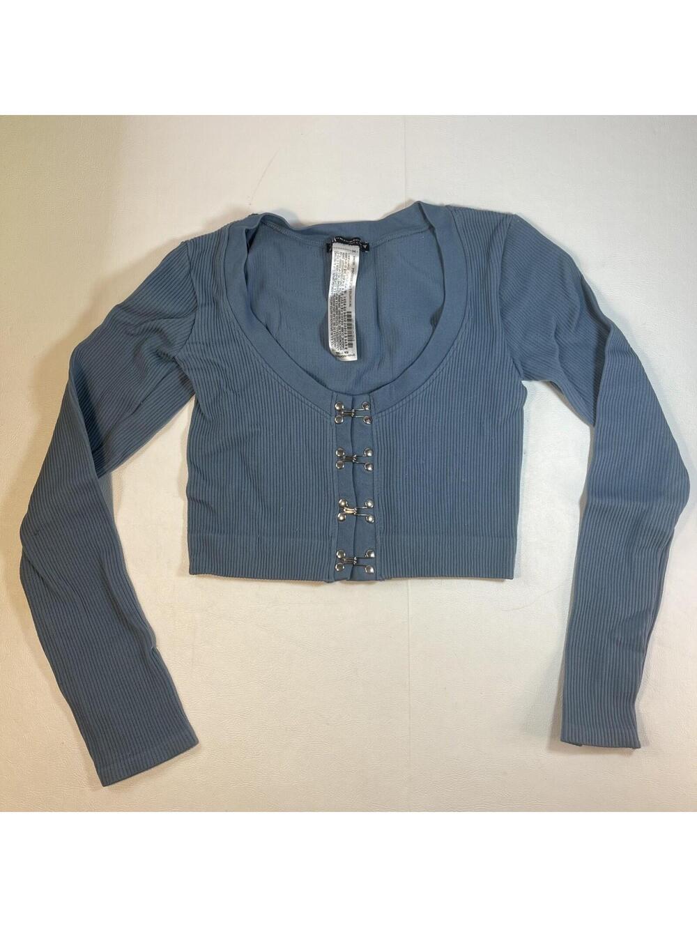 Zara Women's Blue and Silver Crop-top XS
